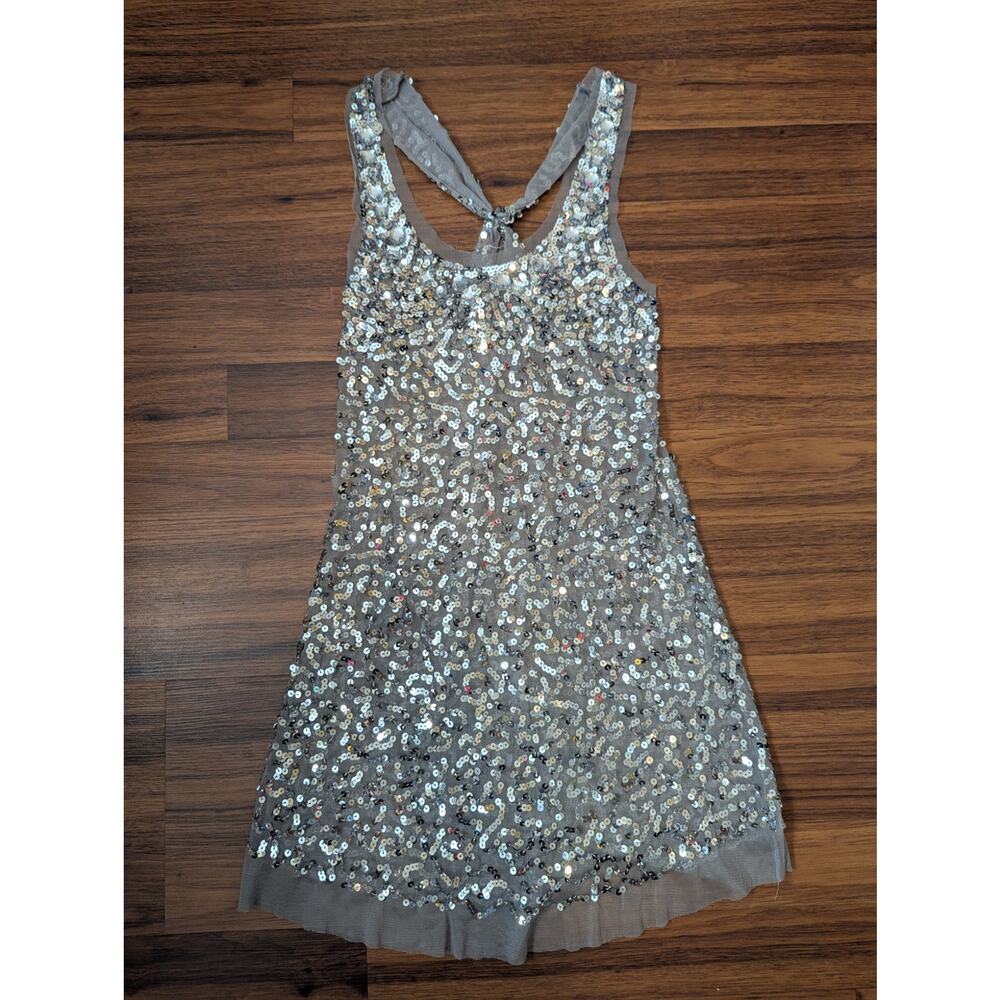Body Central Silver Sequin Halter Tank Size Medium Vintage Y2K Whimsical Fairy